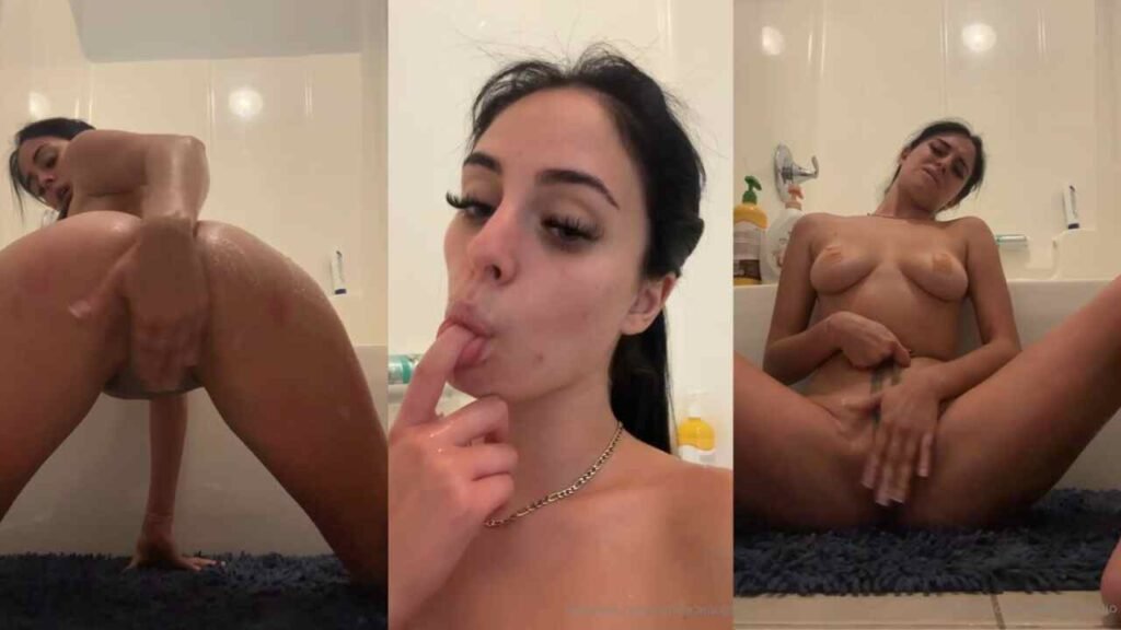 Camilla Araujo Masturbation in Bathroom Leaked